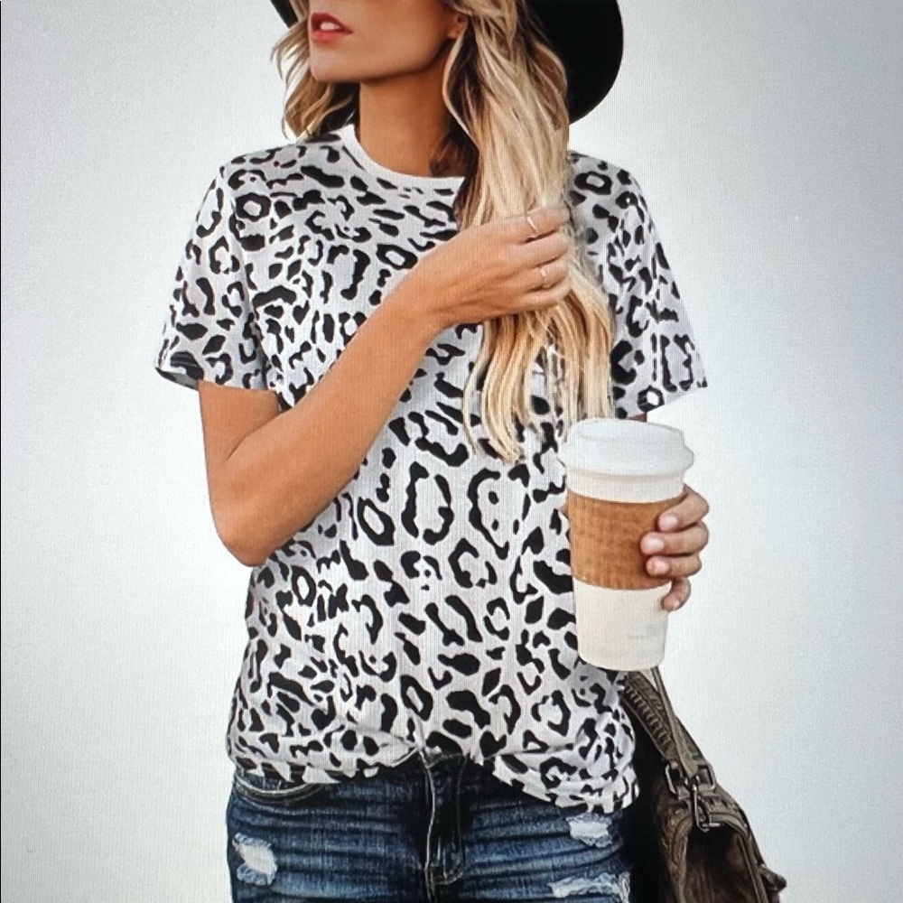 Women’s Leopard Print Top | NWT | Large